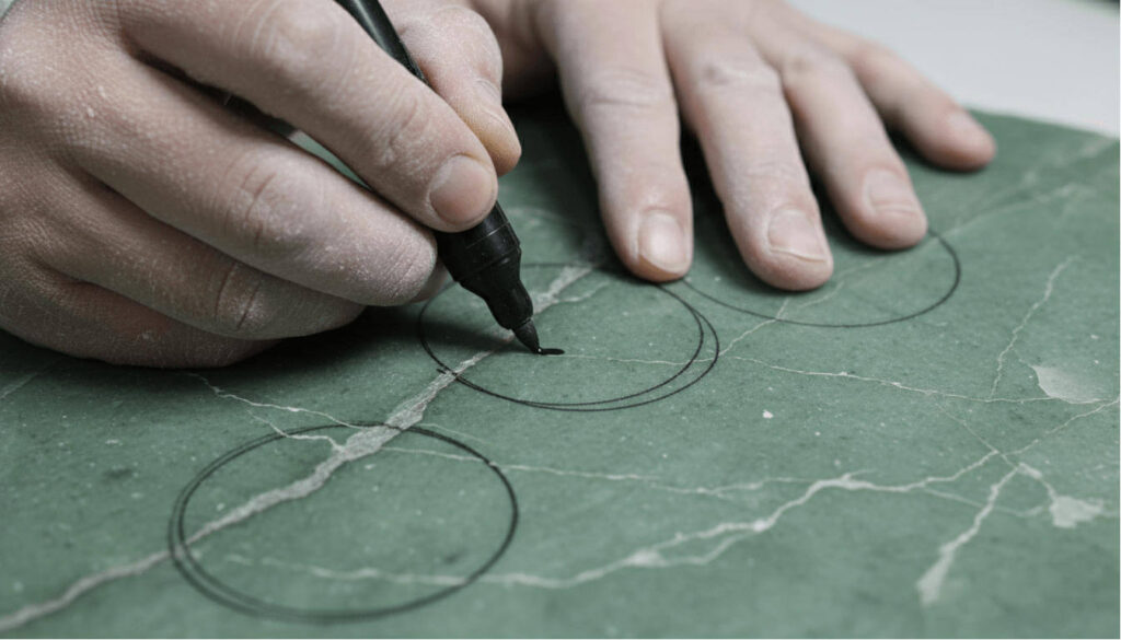 crystal perfume bottle design